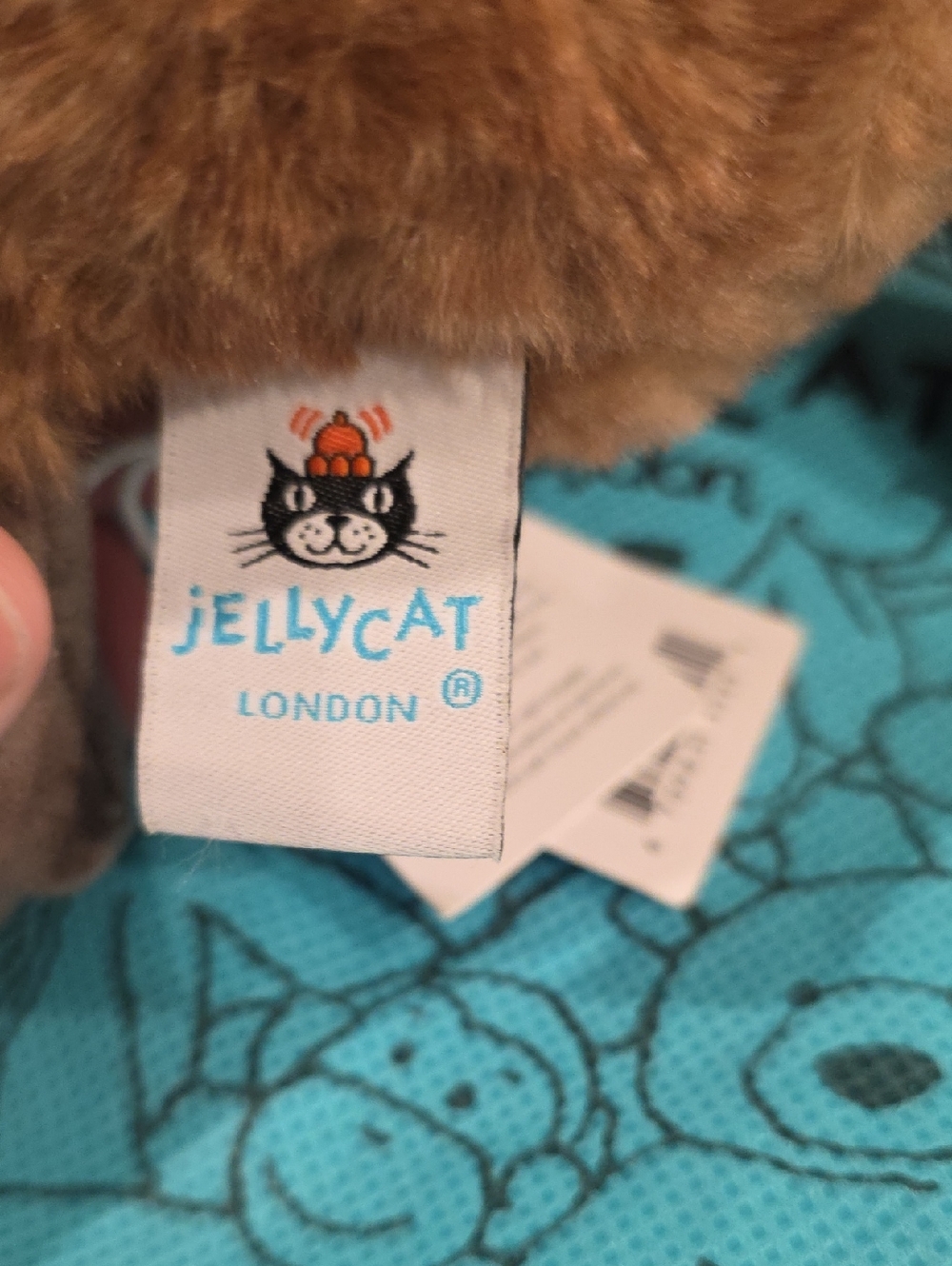 Jellycat London Clyde Capybara - Picture 4 of 7